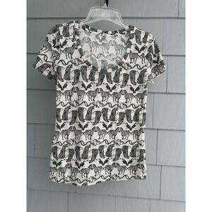 Urban Outfitters Animal Print Baby Tee Womens Medium (S Fit) Graphic T-Shirt